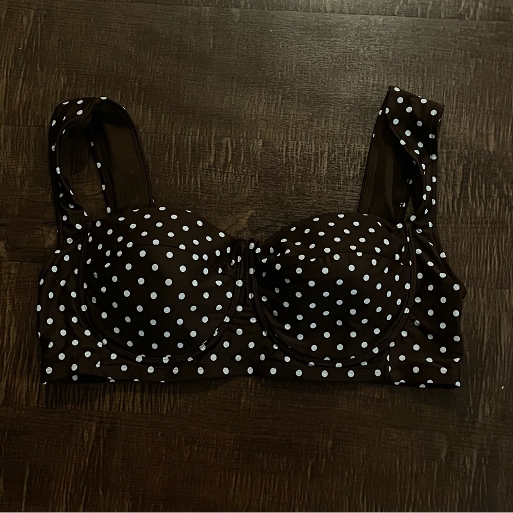 - ⭐️ Retro Style Brown Polkadot Underwire Bikini Top ⭐️